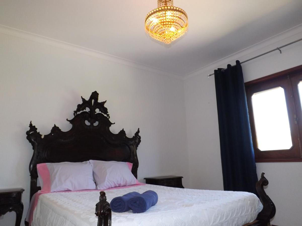 Casa Oliveira Holiday home *